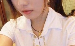 乌克兰女人与动ZOZO